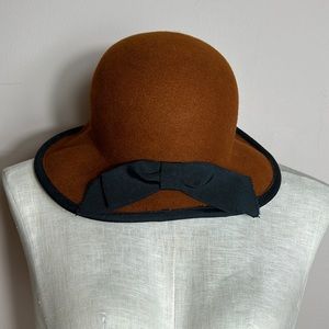 Vintage Bollman Brown 100% Wool Hat with bow 7.5”